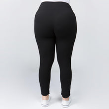 Load image into Gallery viewer, Plus Size Peach Skin 3in Waist Legging